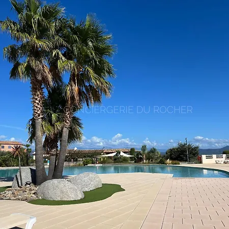 Maison 6 Personnes Au Calme Avec Piscine, Golf, Tennis ロクブリューヌ・シュル・アルジャン