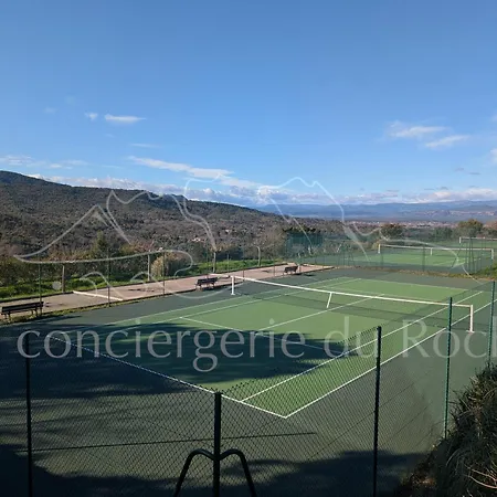 Vakantiehuis Au Calme Avec Piscine *
